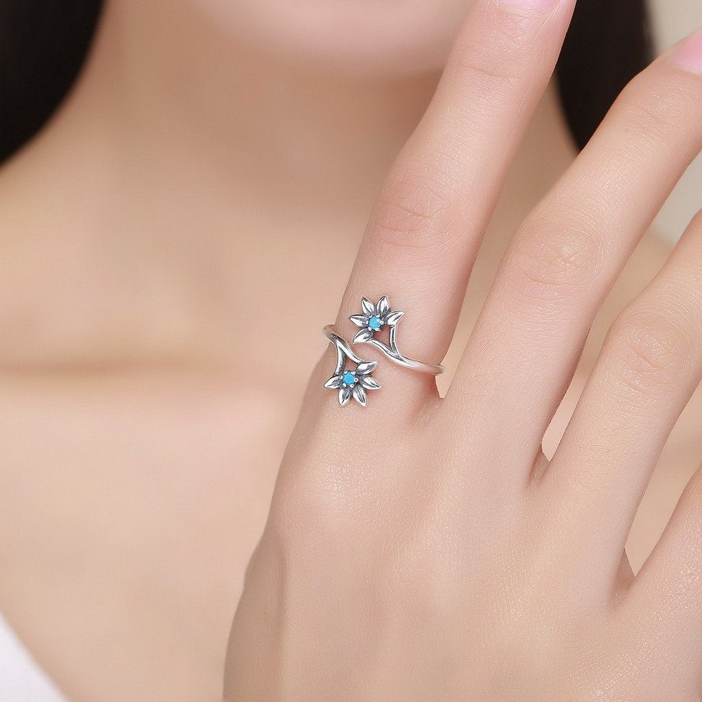 PAHALA 925 Strling Silver Daisy Flower Blue Weeding Party Band Ring
