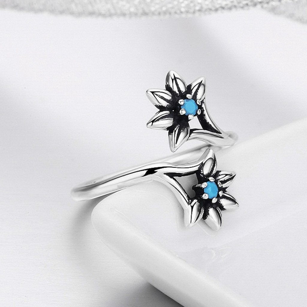 PAHALA 925 Strling Silver Daisy Flower Blue Weeding Party Band Ring