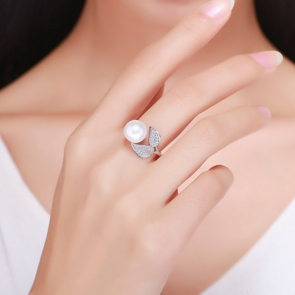 PAHALA 925 Strling Silver Dolphin Tail Love with Crystals Weeding Party Band Ring