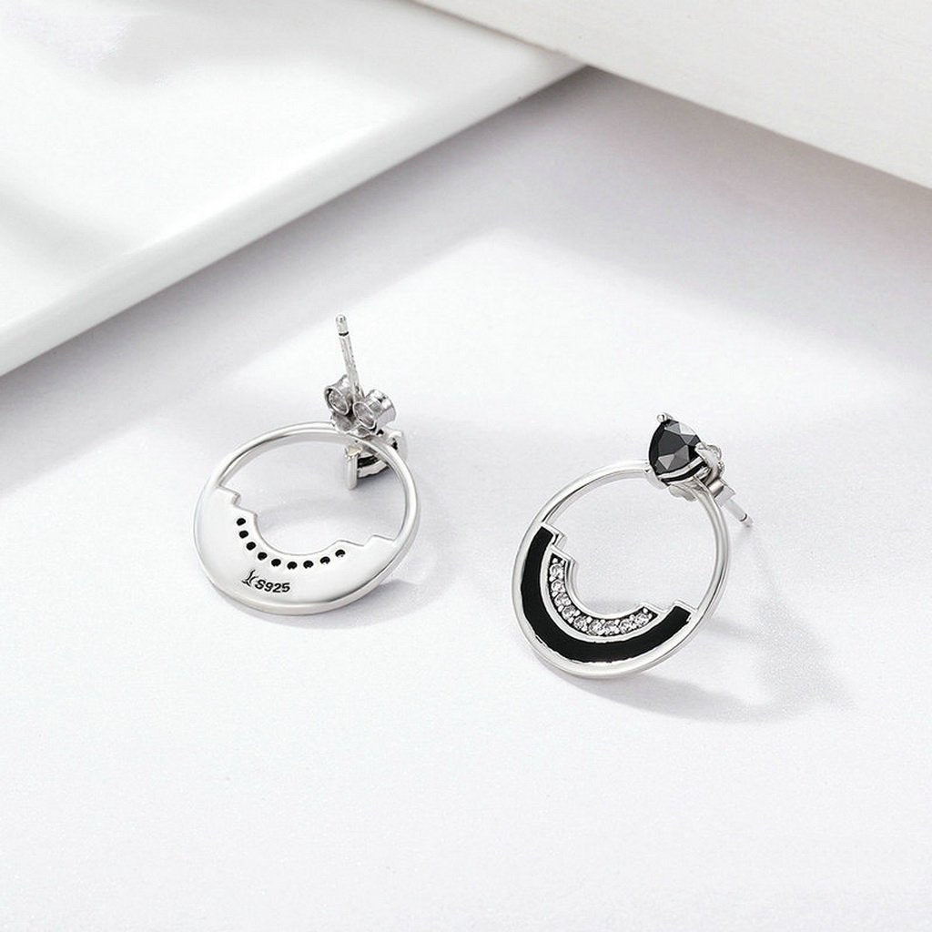 PAHALA 925 Sterling Interlink Circle With Crystals Party Wedding Stud Earrings
