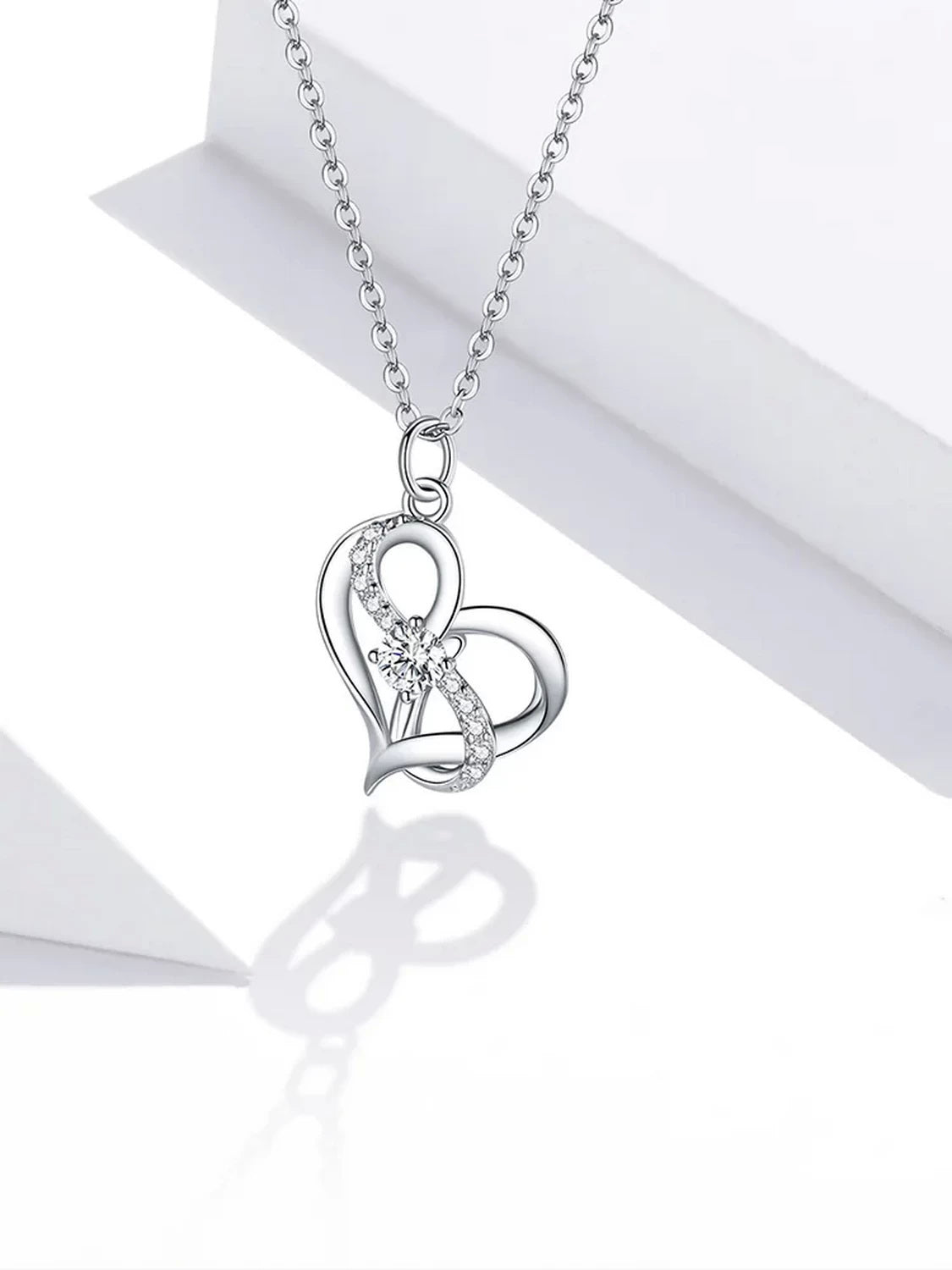 PAHALA 925 Strling Silver Clear CZ Forever Love Heart Pendant Necklace