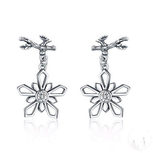 PAHALA 925 Sterling Silver Snow of Winter Snowflake Earrings
