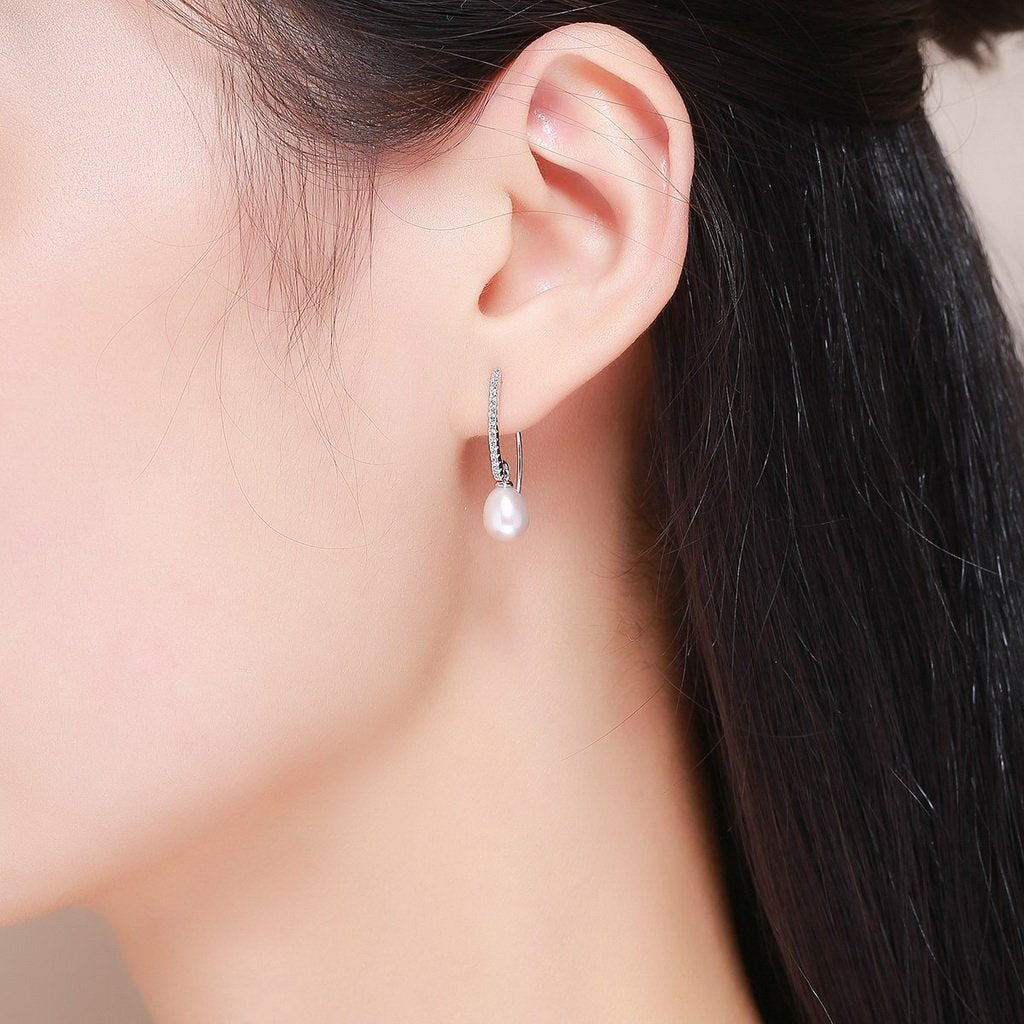 PAHALA 925 Sterling Silver Vintage Freshwater Pearl Hanging Crystals Drop Earrings